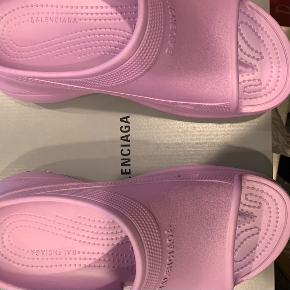 Balenciaga Slide Sandal